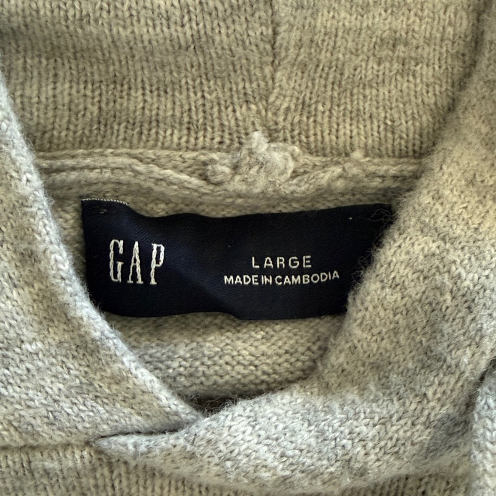 GAP Soft Heather Gray Knit Pullover - image 2